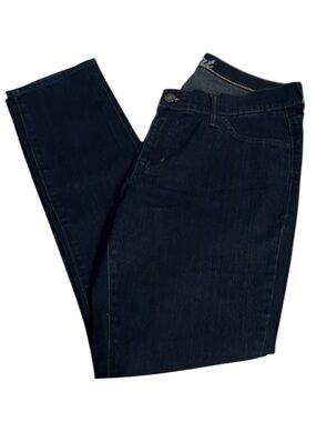 🦋 5/$25 - Old Navy Blue Jeans in Size 8 Short - Vintage Y2K